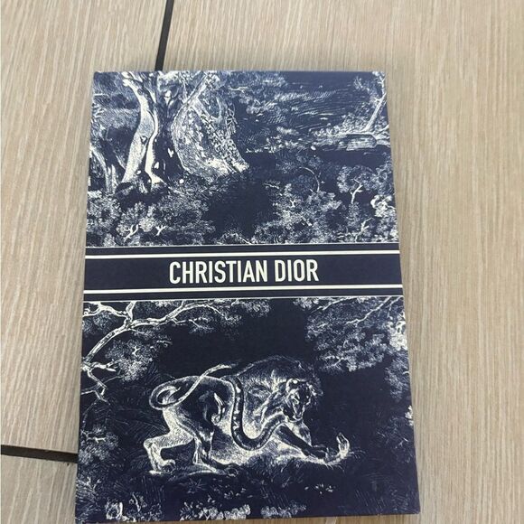 Brand new Christian Dior notebook - Picture 1 of 5